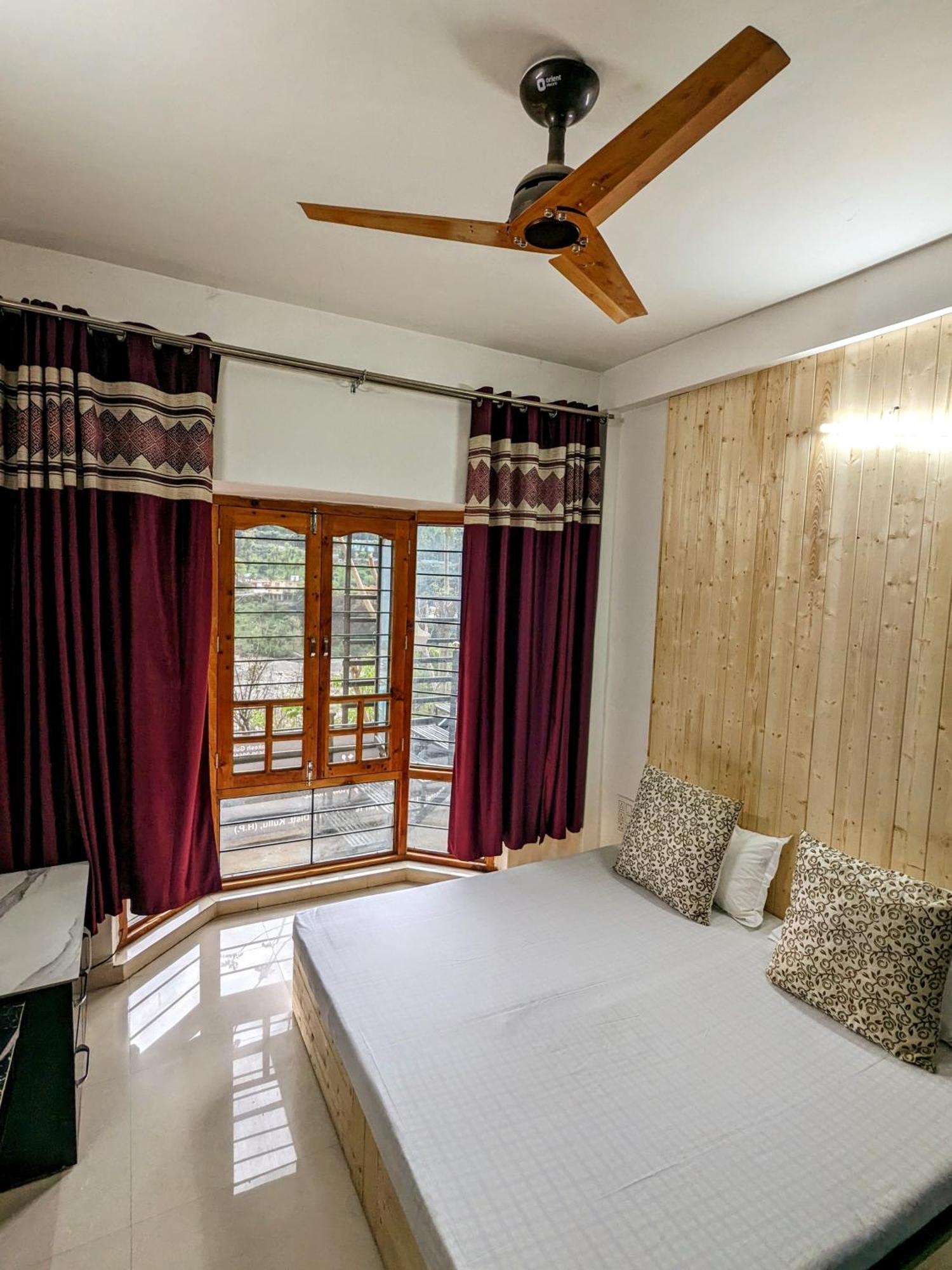 Kavi'S Vacation Homes - Sainj Luaran gambar